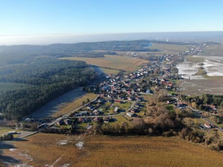 pohled na stavebné parcely vlevo